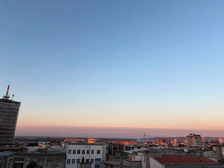Dim iz Deliblatske peščare vidljiv i u Beogradu