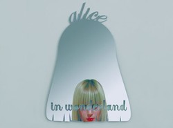 Alicja po drugiej stronie lustra