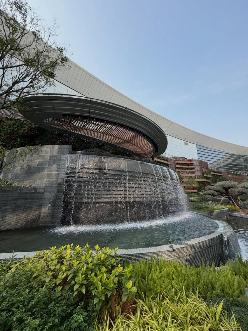 Luna Đogani i Marko Miljković podelili slike iz Kine