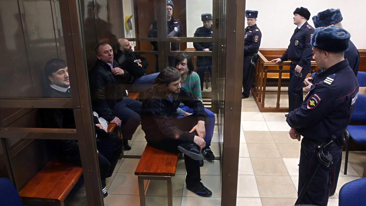 Moskiewski Sąd Miejski znów odroczył rozpoczęcie powtórzonego procesu domniemanych zabójców dziennikarki niezależnej "Nowej Gaziety" Anny Politkowskiej; tym razem do 27 stycznia.