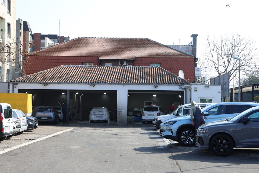 Pucnjava u ulici Džona Kenedija 