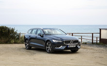 Volvo V60 Kinetic Getr 2.0 D4 190KM 140KW