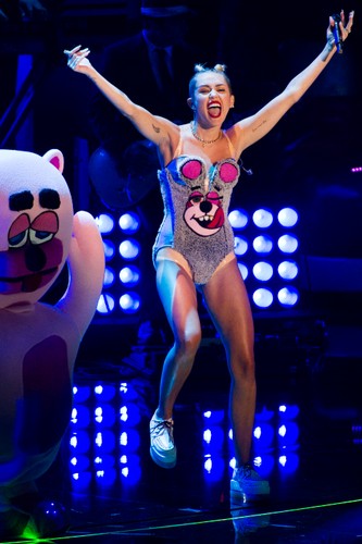 4. Miley Cyrus – 'We Can't Stop'