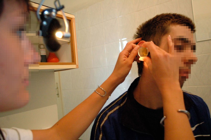 Deci prvo treba dati lek protiv bolova