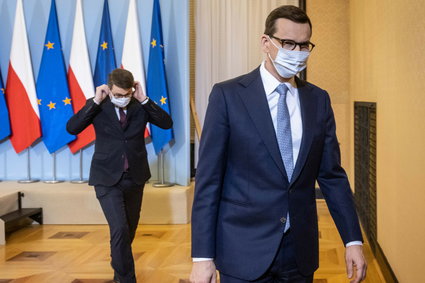 Premier Morawiecki spotka się z opozycją. Będą nowe obostrzenia?