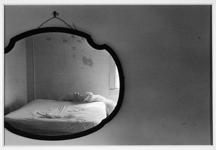 Zestaw 'Vintage Prints' został skomponowany osobiście przez Evę Rubinstein i zawiera odbitki na barytowym papierze z lat 1967-1990, czyli z całego okresu jej fotograficznej działalności