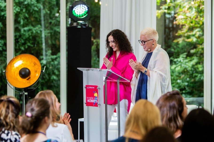 Konferencja Helping Hand „Współczesna kobieta: liderka, partnerka, matka”