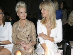 Po nogach czas na biust: Grażyna Torbicka jeszcze nigdy nie pokazała się z tak głębokim dekoltem! FOTO