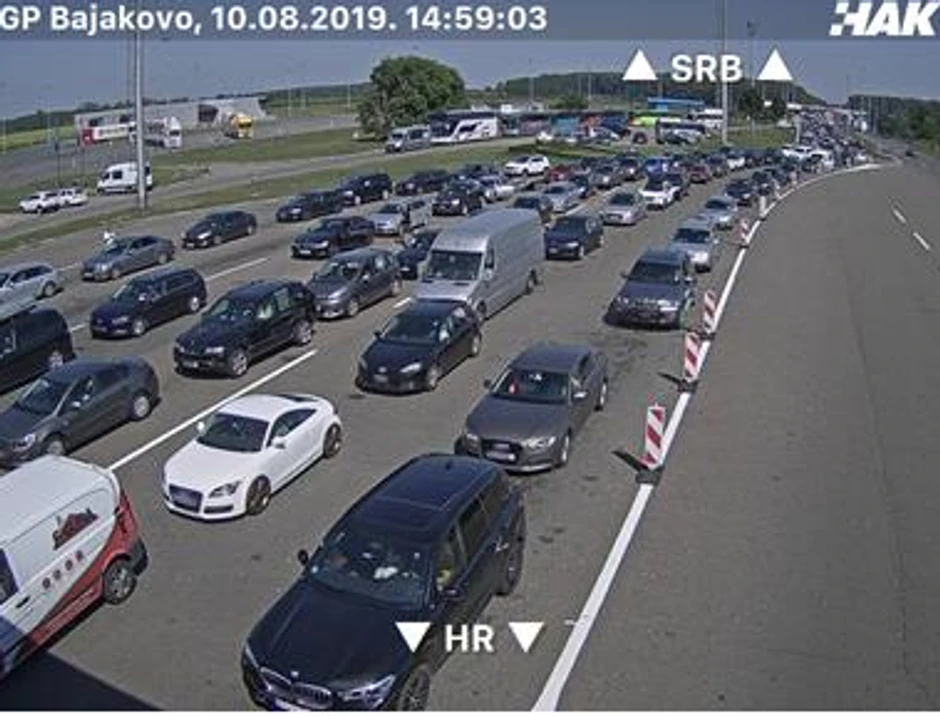Granični prelaz Bajakovo- ulaz u Hrvatsku iz Srbije