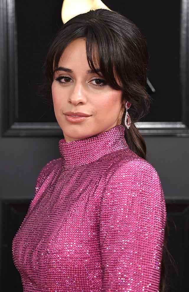 Camila Cabello kiborult: ¨A narancsbőr normális, a zsír normális¨