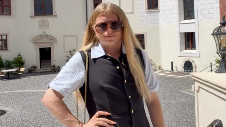 Gwen prišla na Slovensko.