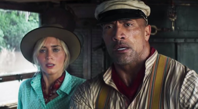 Emily Blunt és Dwayne Johnson a Dzsungeltúra című filmben.