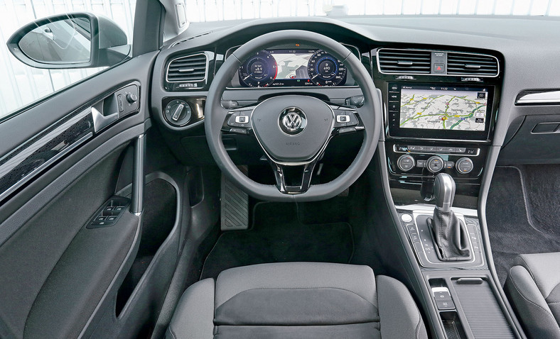 Volkswagen Golf 2.0 TDI 461 pkt.