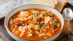 pyszny obiad na środę. podajemy przepis, ty gotujesz. zupa dla wielbicieli gołąbków