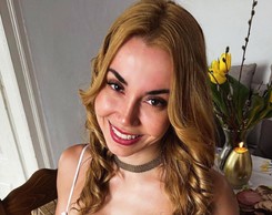 Marianna Schreiber poszła z córką do kościoła. Zszokowani internauci komentują [FOTO]