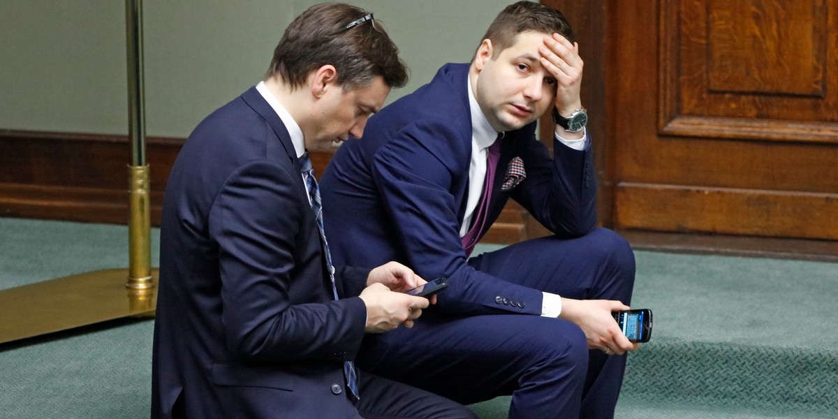 Na zdjęciu minister sprawiedliwosci Zbigniew Ziobro oraz wiceminister sprawiedliwościi Patryk Jaki