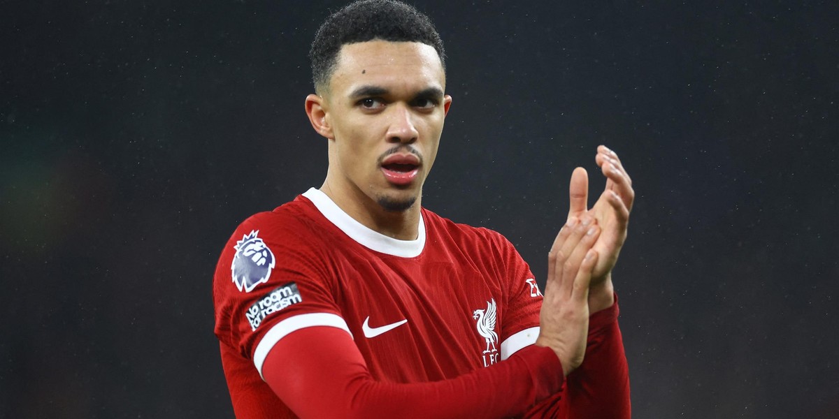 Trent Alexander-Arnold od roku jest prześladowany przez oszalała na punkcie seksu kobietę. 