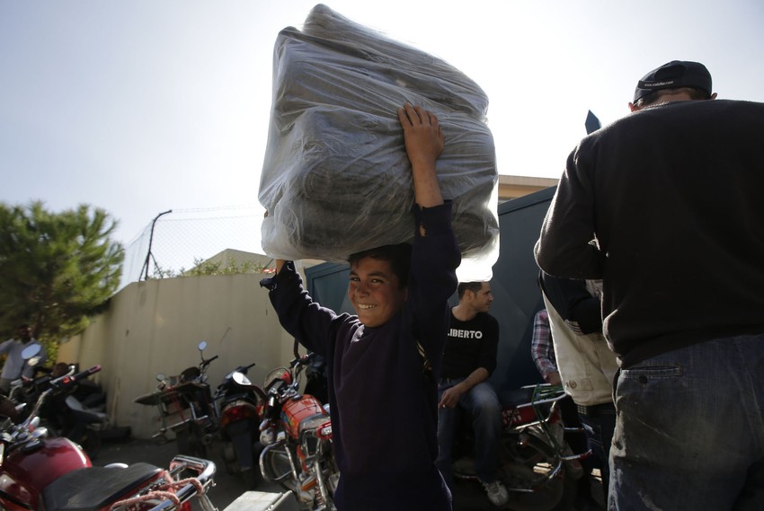 Umesto da prate nastavu, deca već od sedme godine moraju da rade