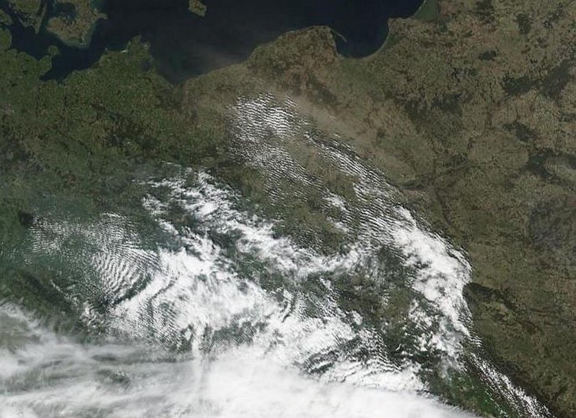 Burze piaskowe w Polsce widoczne na zdjęciach NASA