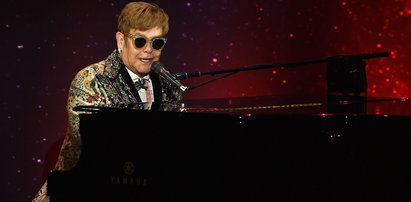Skandal na koncercie Eltona Johna. Bluzgał na ludzi ze sceny