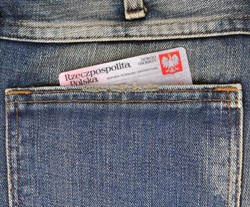 Nowy dowód osobisty jest już... za stary. Czip wraca do łask