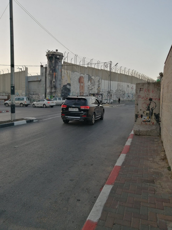 Tzw. mur bezpieczeństwa zbudowany z inicjatywy Izraela