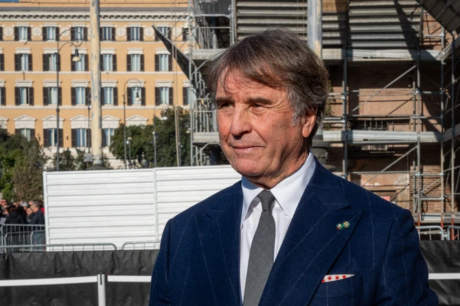 Brunelo Kučineli na Valentinovoj sahrani u Rimu