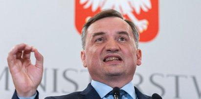 Minister sprawiedliwości namawia uczestników Marszu Niepodległości do obywatelskiego nieposłuszeństwa