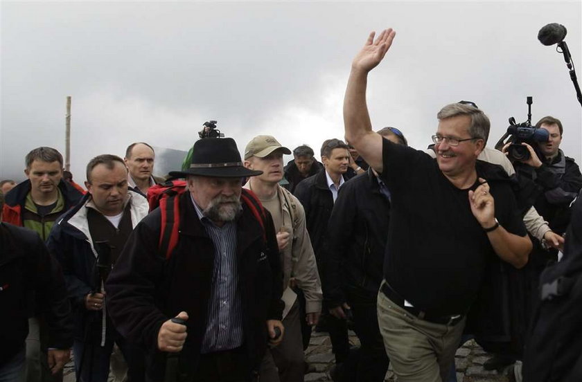 Prezydent Polski i Czech we wtorek spotkali się  na najwyższym szczycie Karkonoszy, na Śnieżce. Rozmawiali o relacjach polsko-czeskich