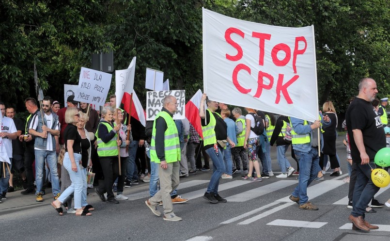 Protest przeciw budowie CPK