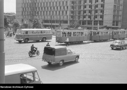 QUIZ o życiu w czasach PRL. Połowa punktów to będzie sukces