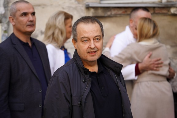 Dačić čestitao Uskrs kardinalu Nemetu i vernicima koji slave po gregorijanskom kalendaru