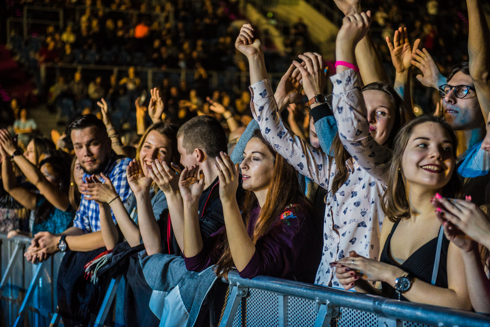 Publiczność na koncercie Davida Guetty w Tauron Arena Kraków