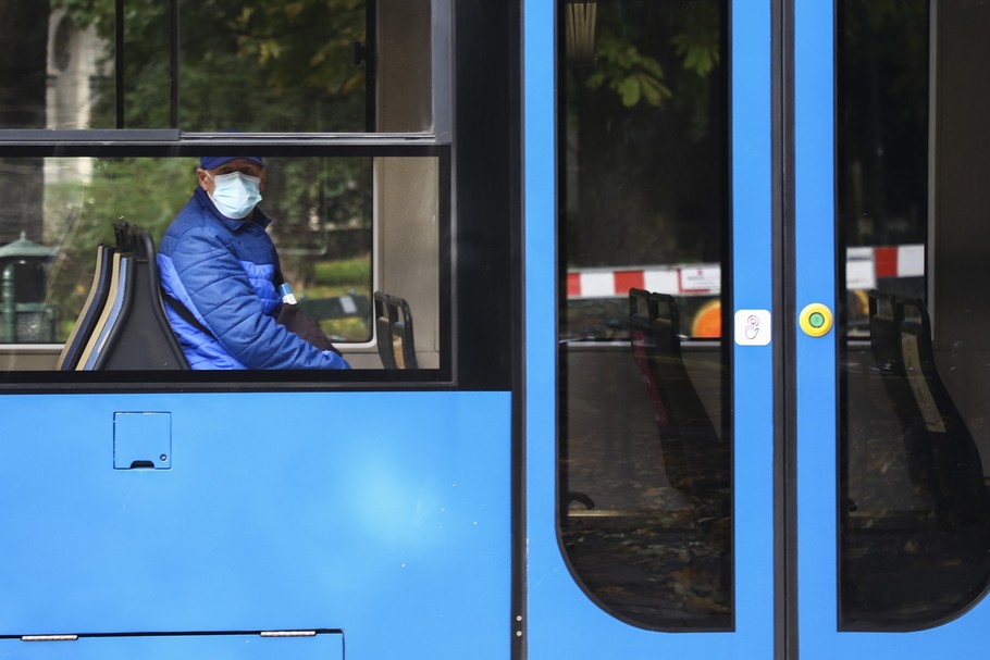 Kraków, czerwona strefa podczas drugiej fali COVID-19 w Polsce, 18.10.2020