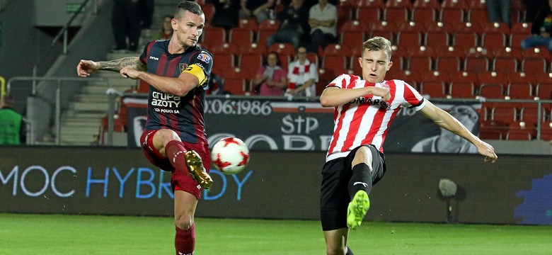 Ekstraklasa: Cracovia odbiła się od dna. Pogoń szósty raz z rzędu bez zwycięstwa