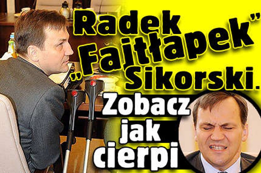 Zobacz jak cierpi Radek Sikorski!