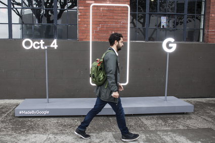 Google pokazał swoje sprzęty. Pierwszy telefon firmy robi wrażenie