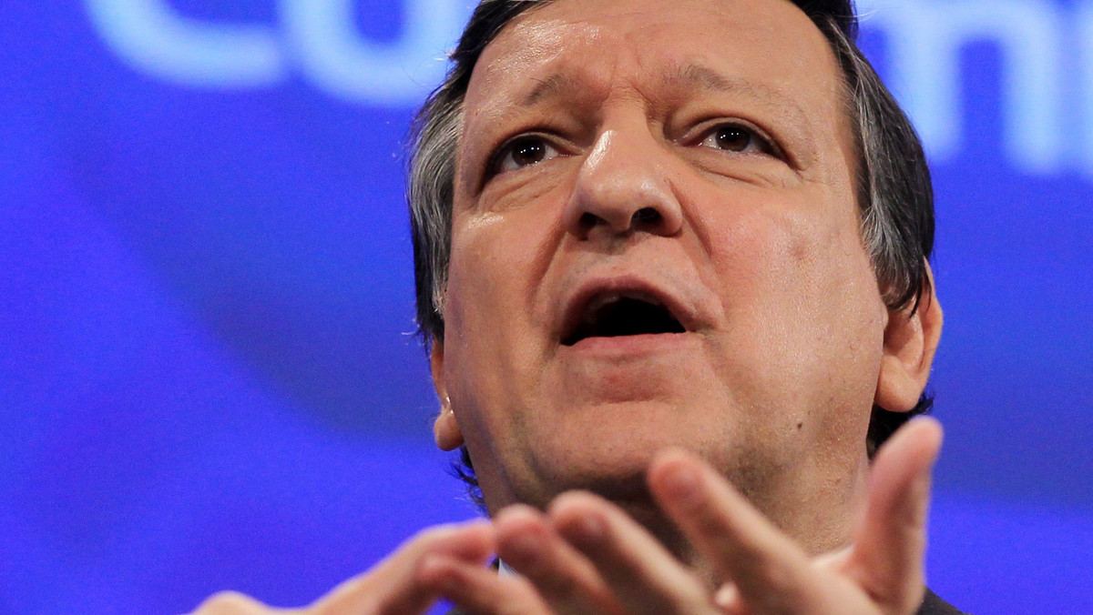 Szef Komisji Europejskiej Jose Barroso w tym momencie nie zamierza uczestniczyć w wydarzeniach związanych z Euro 2012 na Ukrainie - powiedziała w poniedziałek jego rzeczniczka. Kolejny raz powtórzyła, że KE jest bardzo zaniepokojona sytuacją na Ukrainie.