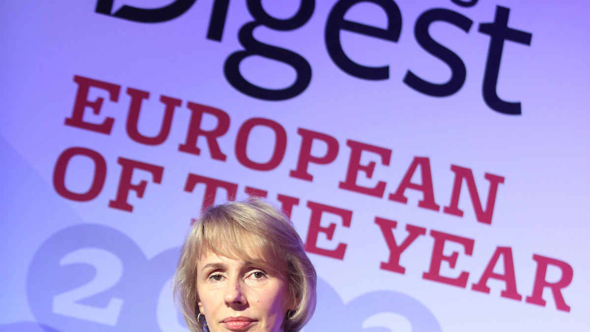 Dyrektorka i pomysłodawczyni Biełsat TV Agnieszka Romaszewska-Guzy jako pierwsza Polka otrzymała tytuł Europejczyka Roku 2013 miesięcznika "Reader's Digest" za "prowadzenie kampanii na rzecz wolności i demokracji na Białorusi".