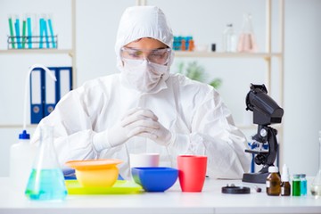műanyag BPA biszfenol hormonrendszer káros hatásai kutatás