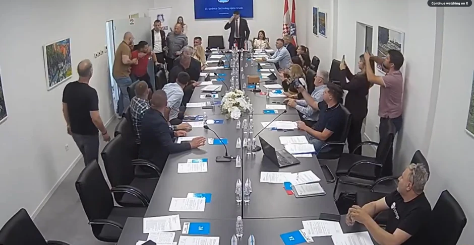 Haos u skupštini u BiH