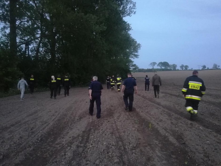 Tajemnicze zaginięcie 45-latki w Janowicach. Policja wznawia poszukiwania