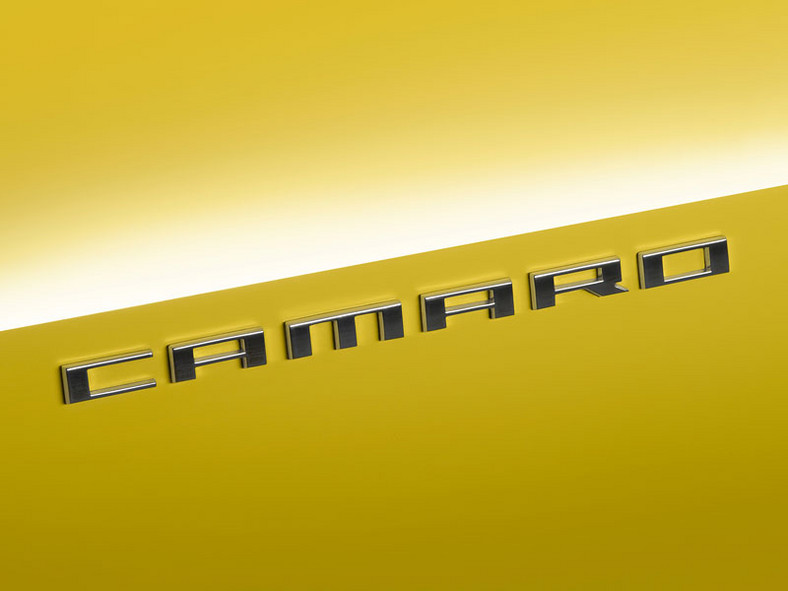 Londyn 2008: Chevrolet Camaro - nowoczesny muscle-car oficjalnie