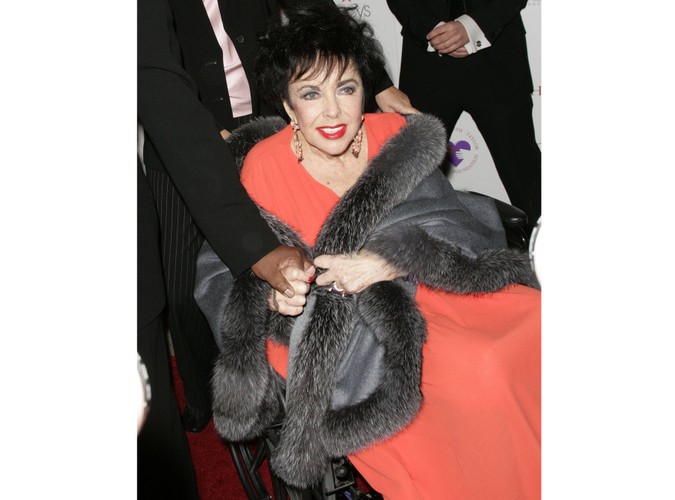 Elizabeth Taylor w grudniu 2007 roku