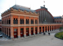 Oto najpiękniejszy dworzec. Daleko od Polski