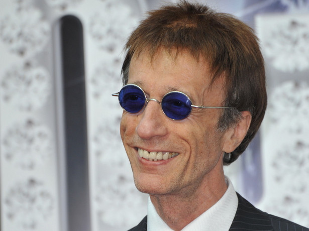 Robin Gibb wybudzony ze śpiączki, lekarze są zaskoczeni