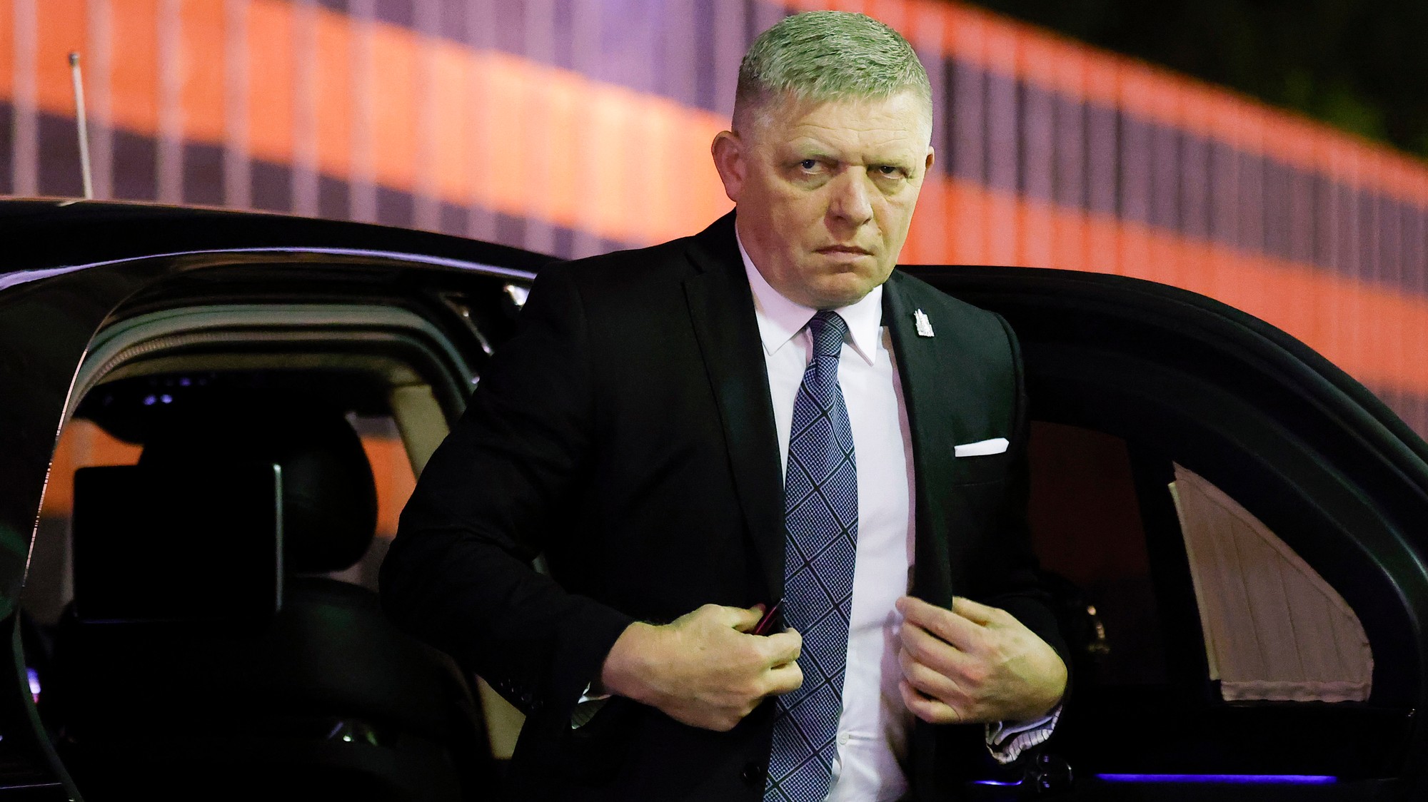 Predseda vlády SR Robert Fico (Smer-SD).