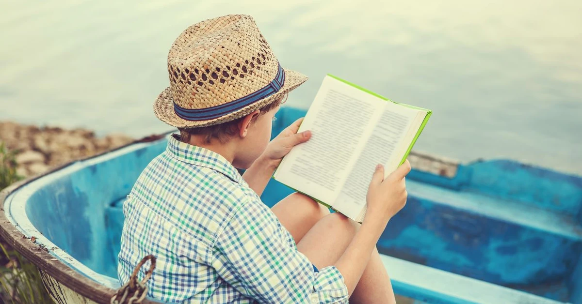 QUIZ Kultowe książki, które czytaliśmy w wakacje. Pamiętasz je z dzieciństwa?