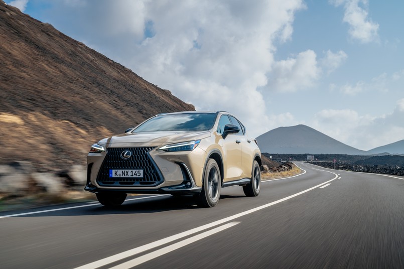 Lexus NX Overtrail