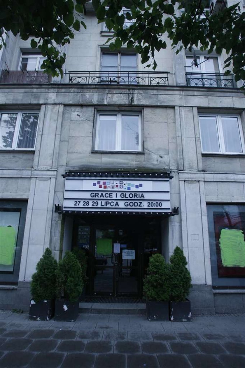 Warszawski teatr zamknięty przez sąsiadów